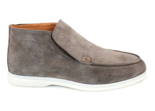 Clark barbati din piele intoarsa naturala de culoare albastru inchis - model clasic.