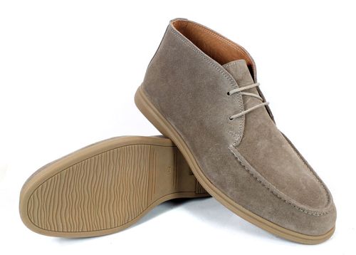 Clark barbati din piele intoarsa naturala de culoare albastru inchis - model clasic.