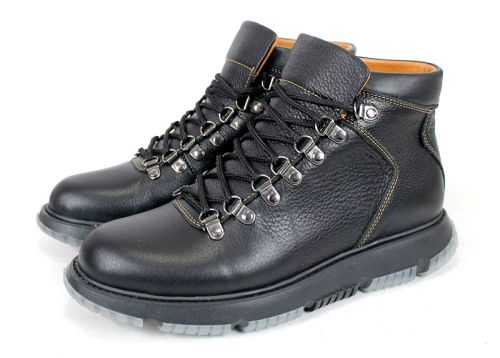 Cizme barbatesti din piele naturala de culoare neagra - model 334112