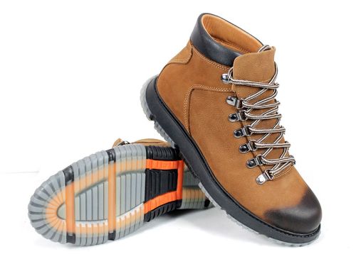 Cizme barbatesti din piele naturala de culoare neagra - model 334112