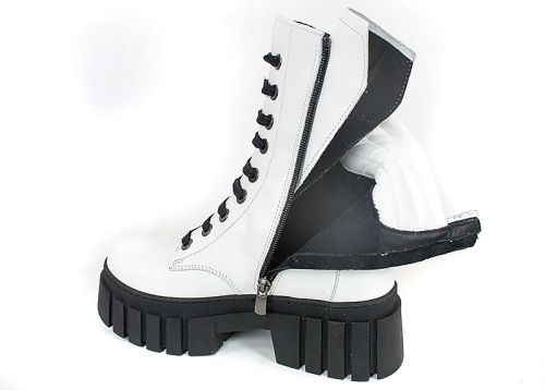 Ghete damă din piele naturală – model Nova Rebel, negre