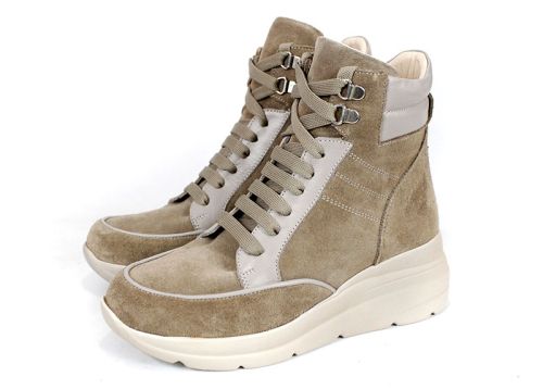 Cizme sport de dama din piele naturala cu model croco si lac - model Croco Sport