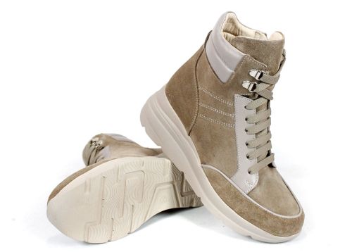 Cizme sport de dama din piele naturala cu model croco si lac - model Croco Sport