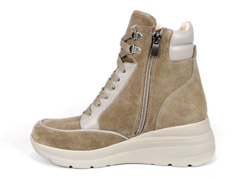 Cizme sport de dama din piele naturala cu model croco si lac - model Croco Sport