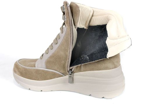 Cizme sport de dama din piele naturala cu model croco si lac - model Croco Sport