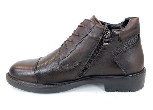 Cizme barbatesti din piele naturala de culoare neagra - model 334112