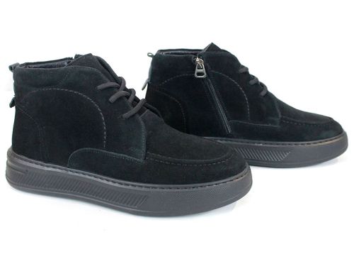 Clark barbati din piele intoarsa naturala de culoare albastru inchis - model clasic.