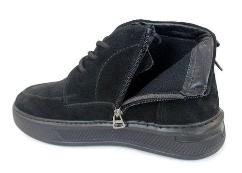 Clark barbati din piele intoarsa naturala de culoare albastru inchis - model clasic.