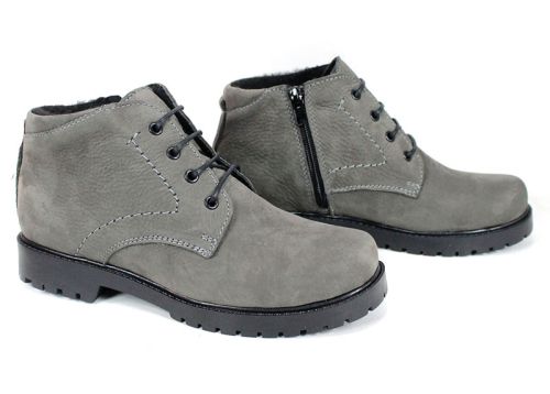 Clarks dama din nubuc natural de culoare verde - model Vert Élégant