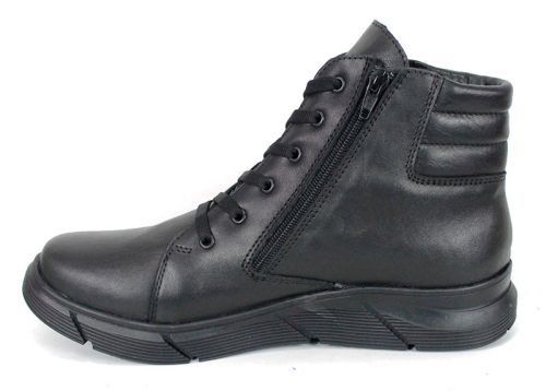 Cizme barbatesti din piele naturala de culoare neagra - model 334112