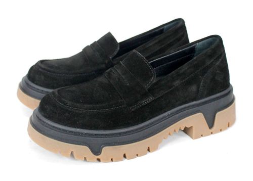 Pantofi loafer damă Aurora Line din velur natural negru cu talpă groasă contrastantă