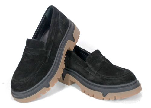 Pantofi loafer damă Aurora Line din velur natural negru cu talpă groasă contrastantă