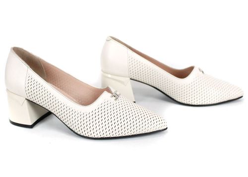Pantofi damă Civella din piele naturală bej cu perforații