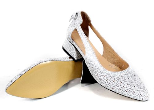 Aria Flow – pantofi damă albi din piele naturală perforată cu decupaje laterale