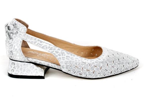 Pantofi damă Aria Flow albi din piele naturală perforată cu toc mic
