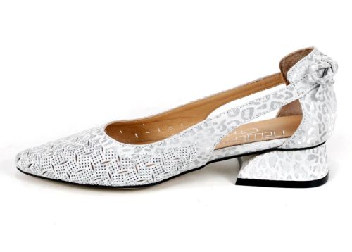 Aria Flow – pantofi damă albi din piele naturală perforată cu decupaje laterale