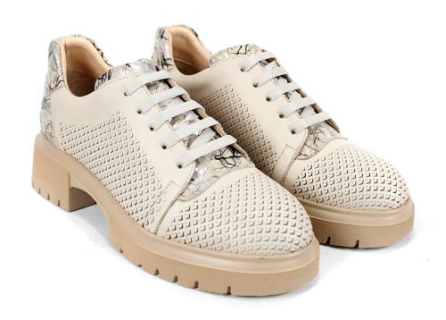 Virella Arte – pantofi damă din piele naturală perforată, bej