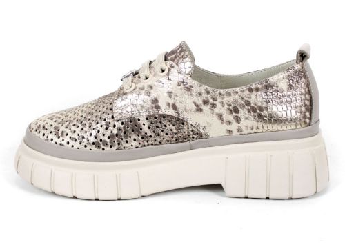 Nova Grace – pantofi de damă din lac natural perforat