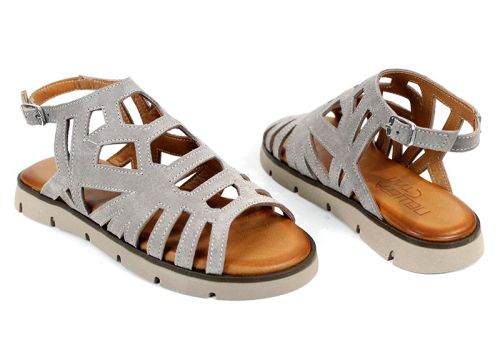 Soft Presence – sandale damă joase din velur natural în nuanță taupe