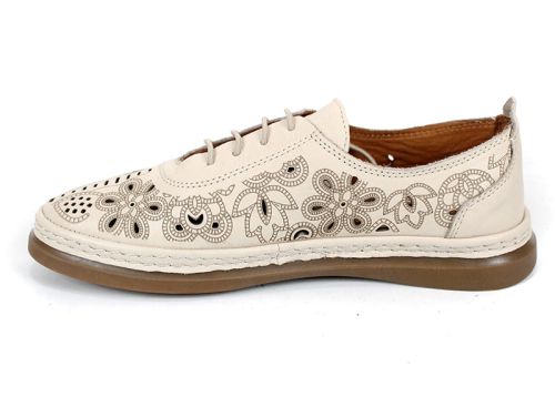 Pantofi de vară Nerisa Flow din piele naturală bej cu perforații florale elegante