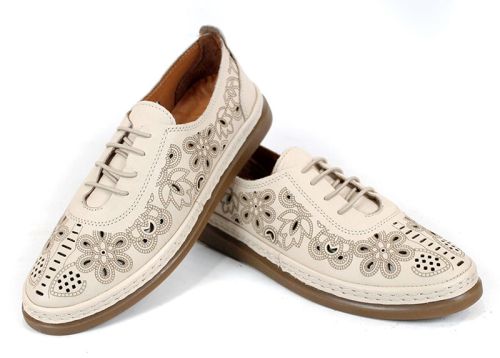 Pantofi de vară Nerisa Flow din piele naturală bej cu perforații florale elegante