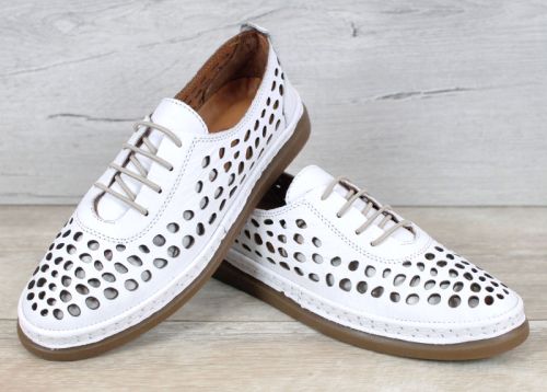 Soraya Lune – pantofi de vară damă din piele naturală albă cu perforații mari