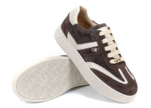 Dorelle Vita – sneakers damă din piele velur în maro închis cu accente bej