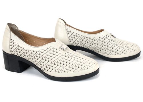Talora Mien – pantofi dama bej de vară cu perforații și toc mic confortabil