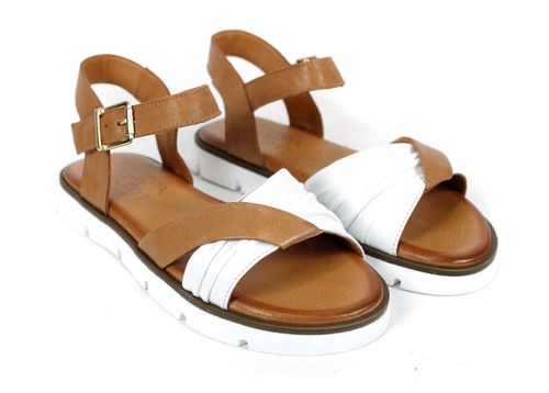 Chic Essence – sandale dama joase din piele naturală alb și maro deschis