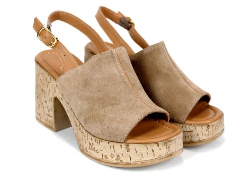 Sabot dama din piele intoarsa naturala maro desert cu platforma si toc gros