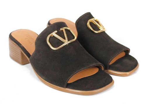 Viora Lume – papuci damă din velur natural maro închis cu toc elegant