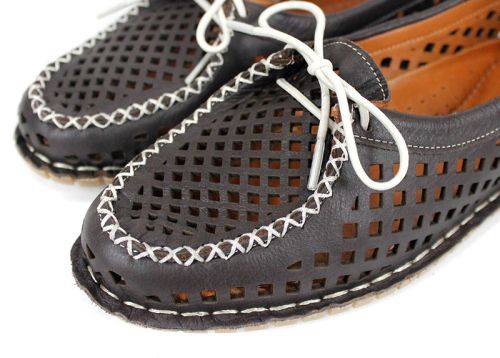 Pantofi de vară Nerisa Flow din piele naturală albastru deschis cu perforații florale