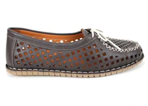 Pantofi de vară Nerisa Flow din piele naturală albastru deschis cu perforații florale