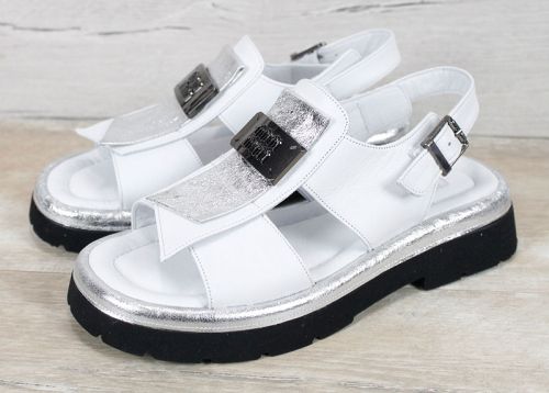 Alvera Mode – sandale damă din velur natural negru cu talpă masivă