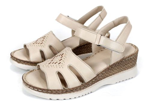 Arlena Voss – sandale damă bej din piele naturală pentru confort zilnic