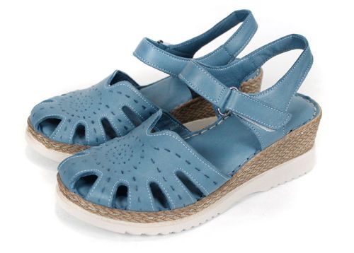 Aveline Dors – sandale damă din piele naturală albastru denim cu vârf închis și platformă joasă