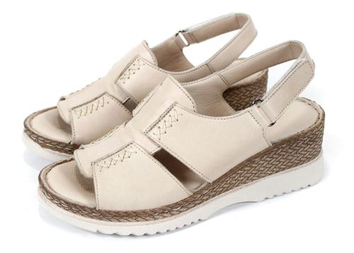 Sandale damă Nina Castillo – piele naturală bej cu platformă joasă