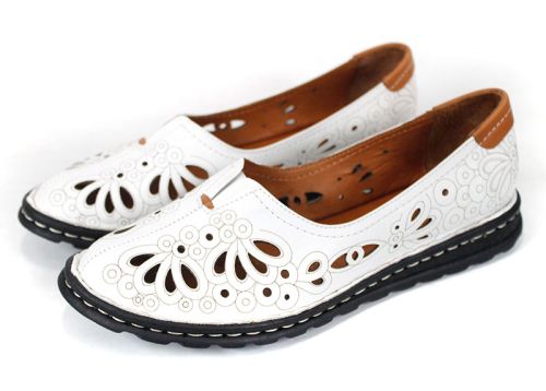 Elena Cruzado – pantofi damă de vară din piele naturală albă (mărimi mari), talpă cusută și branț moale