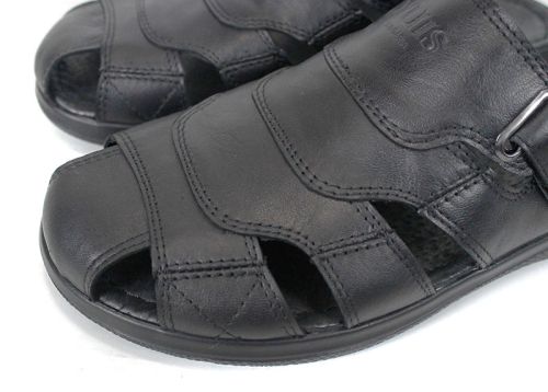 Sandale barbatesti din piele naturala de culoare neagra - model Vladi