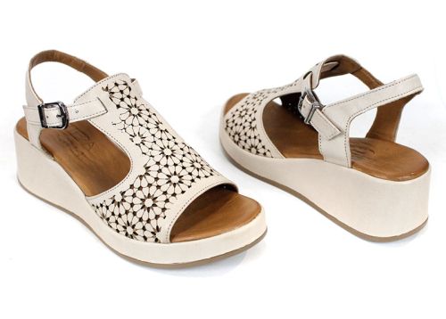 Valena Dore – sandale dama din piele naturală în nuanță soft nude cu platformă joasă și design confortabil