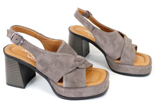 Sandale damă Lorena Vail din velur natural taupe cu toc și platformă