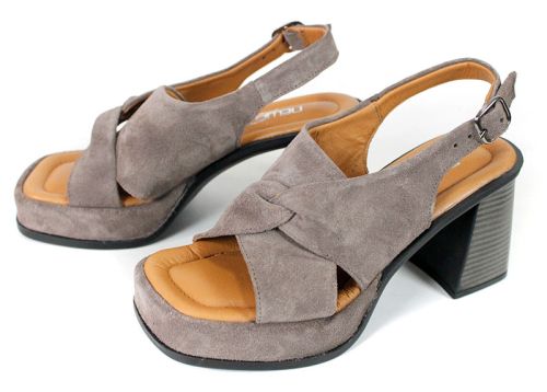 Sandale damă Lorena Vail din velur natural culoare taupe cu toc și platformă