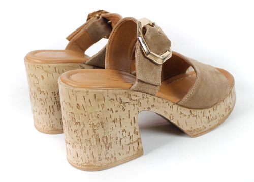 Selena Aria – papuci damă din piele velur, platformă, culoare maro deschis