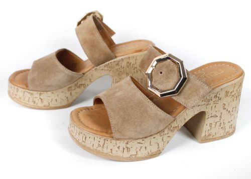 Selena Aria – papuci damă din piele velur, platformă, culoare maro deschis