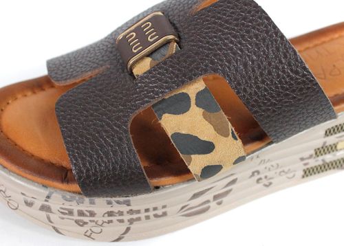 Luna Fiera papuci damă din piele naturală maro cu accent leopard și platformă