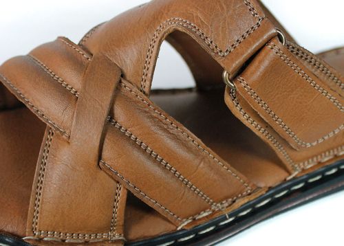 Lusso Mare – Papuci bărbătești confortabili din piele naturală maro deschis