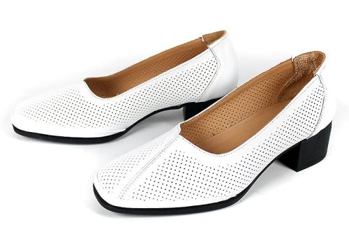 1233BK – pantofi damă din piele naturală albă cu perforații și toc confortabil