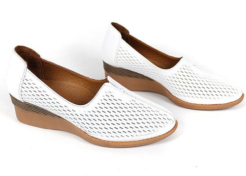 1231BK – pantofi damă din piele naturală albă cu perforații și platformă confortabilă