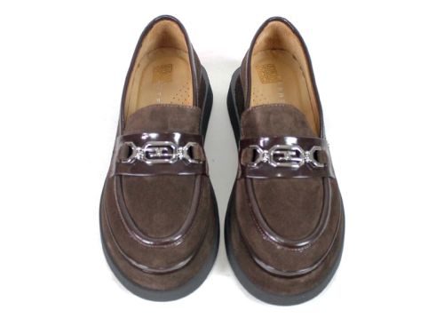 Dark brown women's loafers with lightweight platform and metal ornament