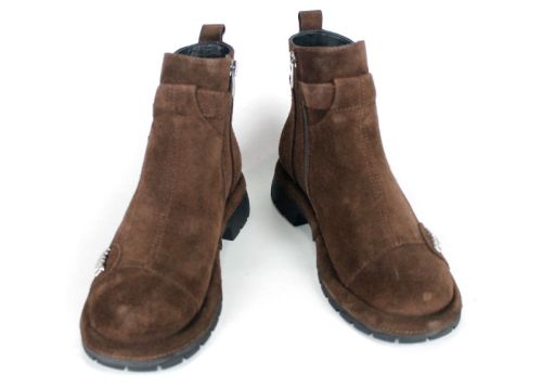 Botine de damă din piele întoarsă cu cataramă Noir Stella